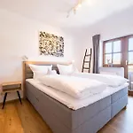 Bergnah Apartment
